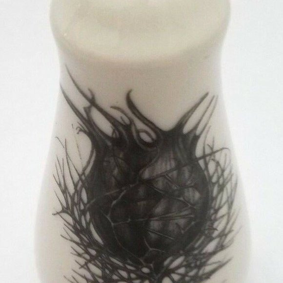 Rare Laura Zindel Devil in the Bush Salt Shaker Ceramic - Picture 8 of 11